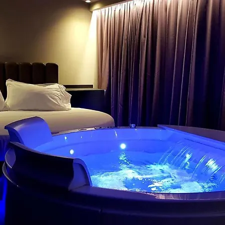 2leonimhotel Città Sant'Angelo