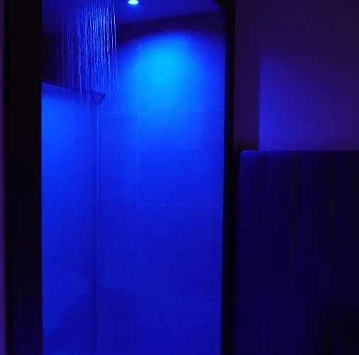 Leoni & Private Hotell