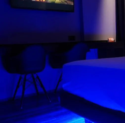 Leoni & Private Hotell Citta Sant'Angelo