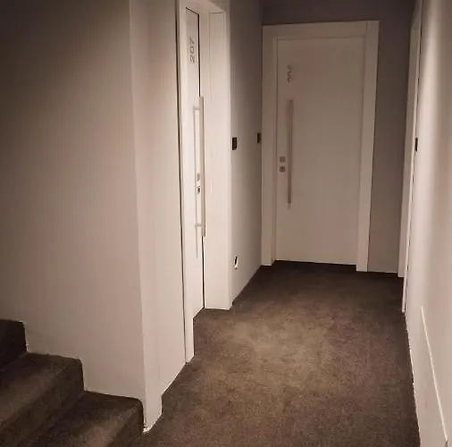 Leoni & Private Ξενοδοχείο 3*